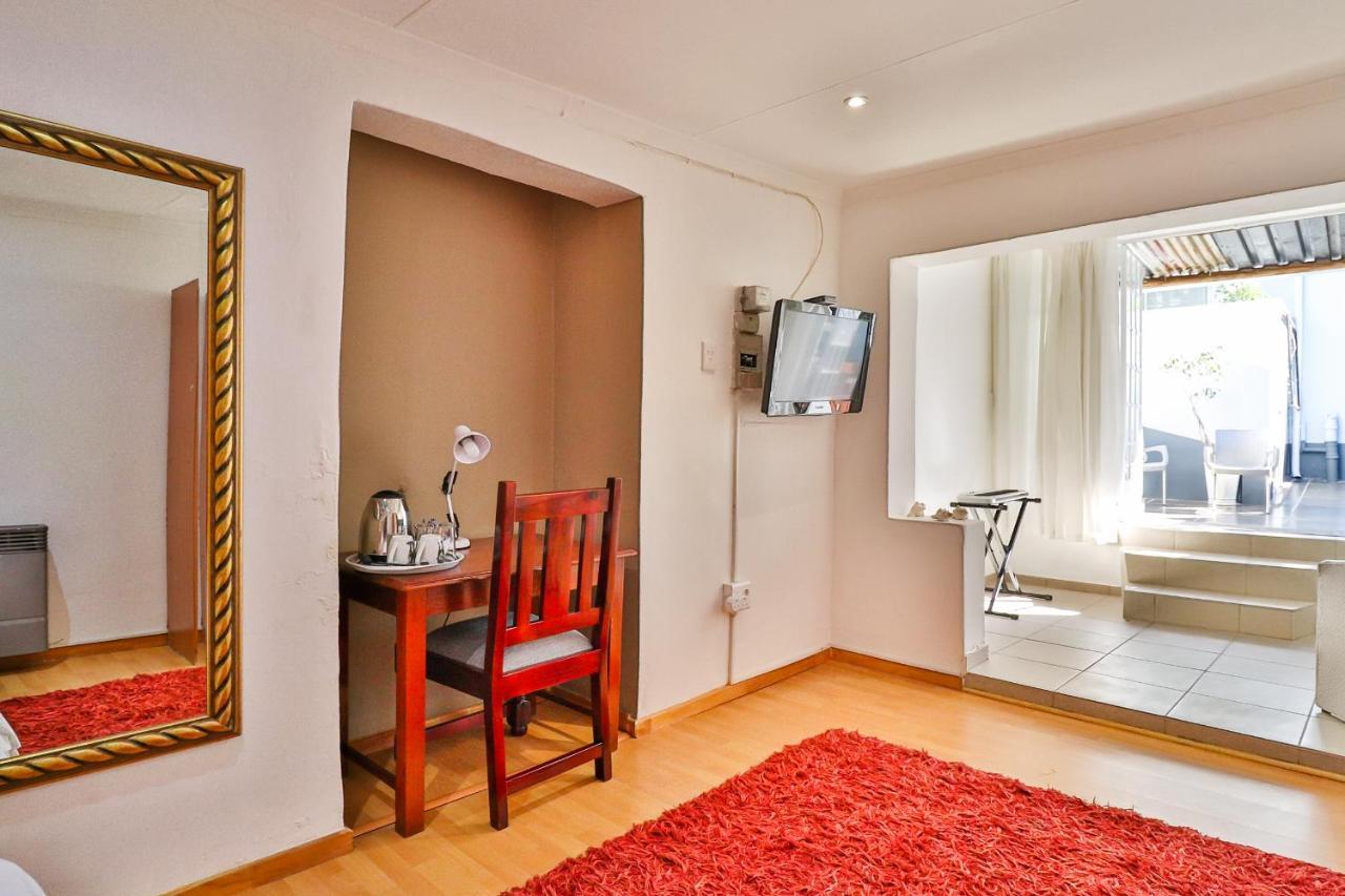 Sunbury Bed And Breakfast Johannesburg Bagian luar foto